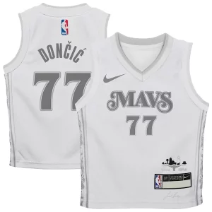 Encantador Atractivo Fantástico Luka Dončić Dallas Mavericks Nike Preschool 2024/25 Swingman Player Jersey City Edition White